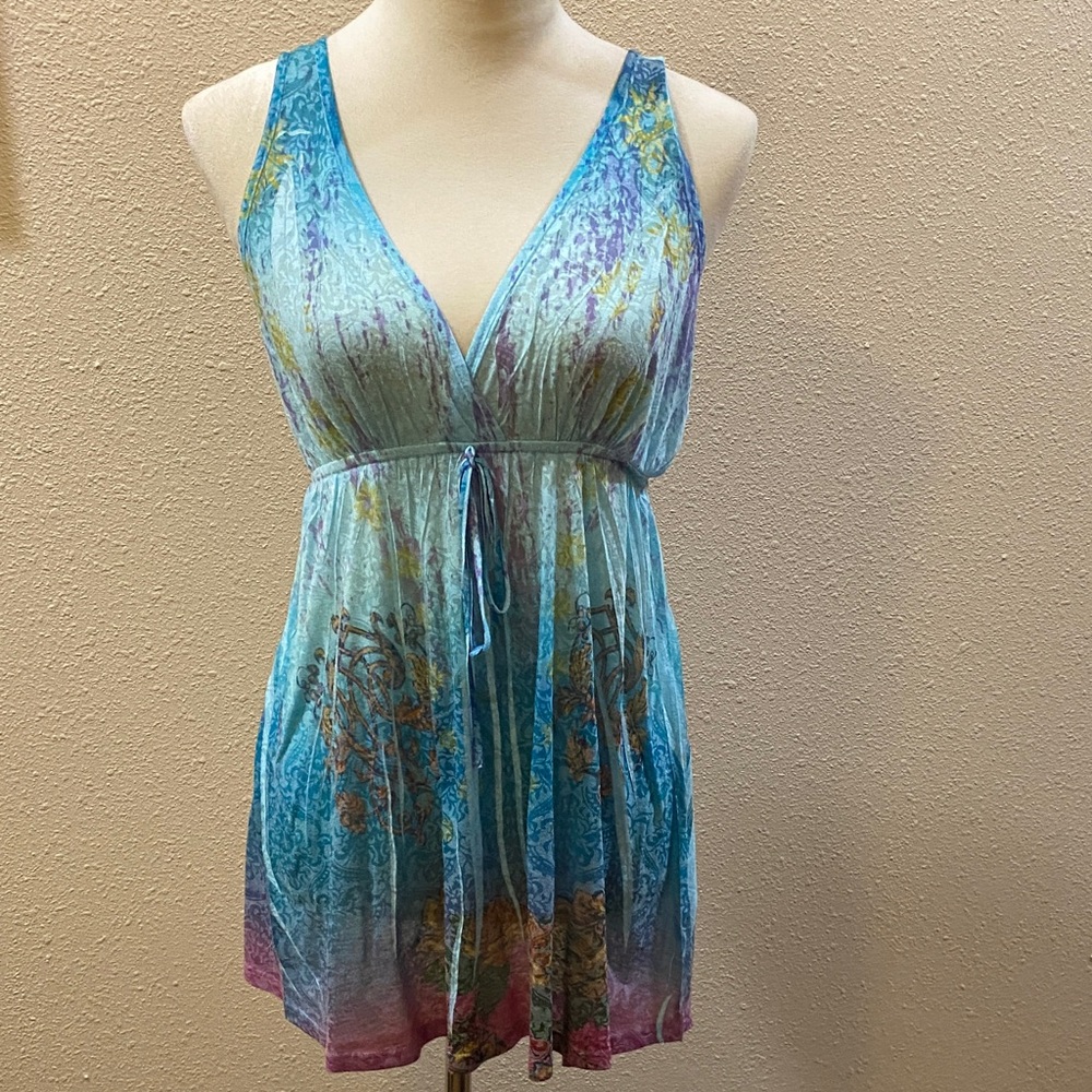 Multicolor Sleeveless V-Neck Tank Top